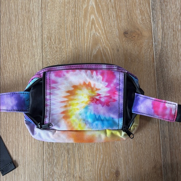 Disney Fanny Pack/ Cross body - Picture 4 of 5